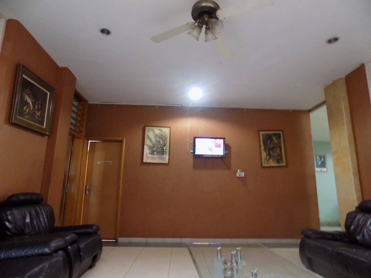 Aponye Hotel Kampala Exteriér fotografie