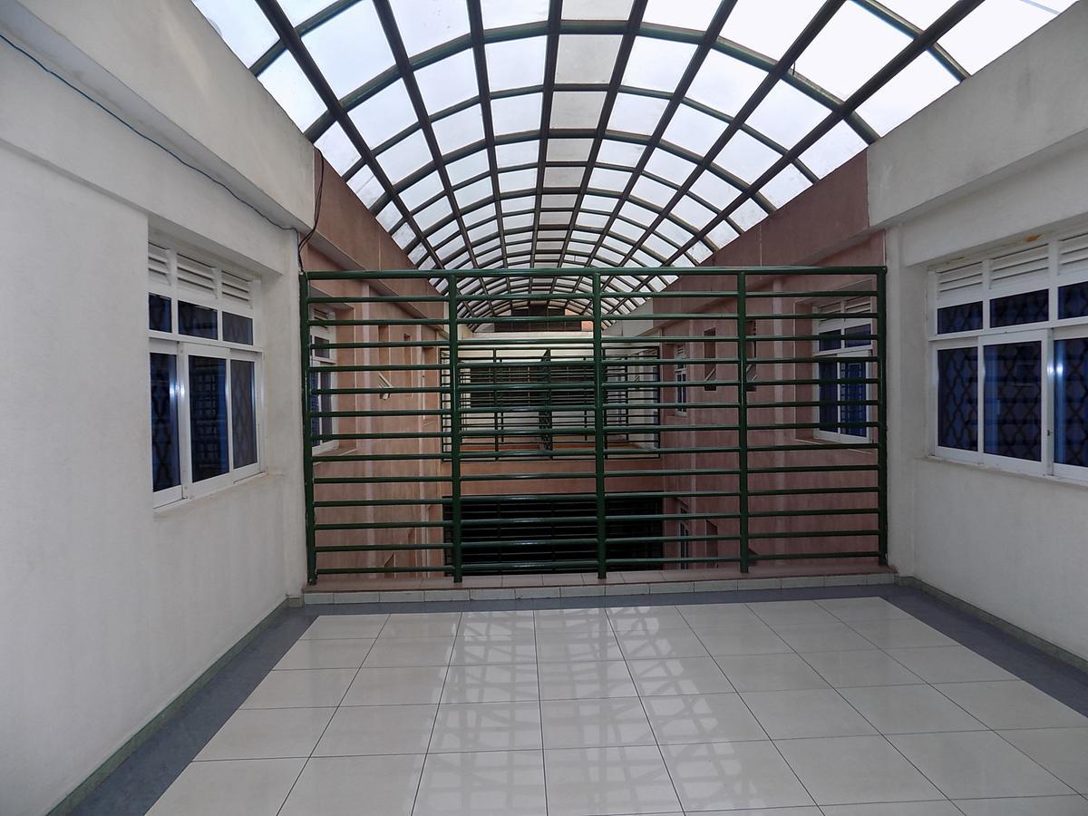 Aponye Hotel Kampala Exteriér fotografie