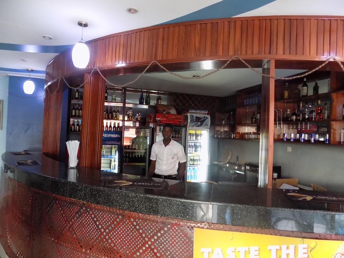 Aponye Hotel Kampala Exteriér fotografie
