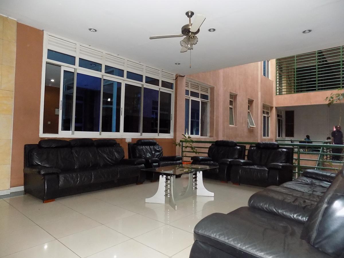 Aponye Hotel Kampala Exteriér fotografie