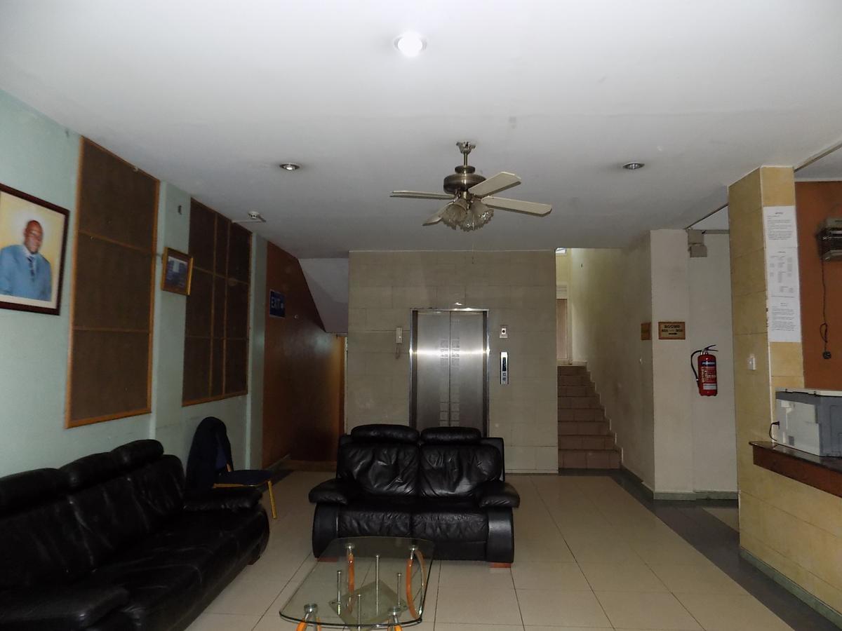 Aponye Hotel Kampala Exteriér fotografie
