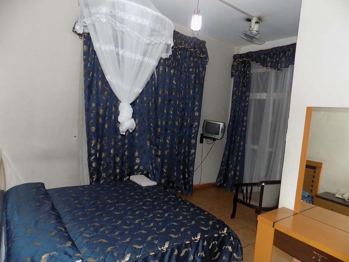 Aponye Hotel Kampala Exteriér fotografie